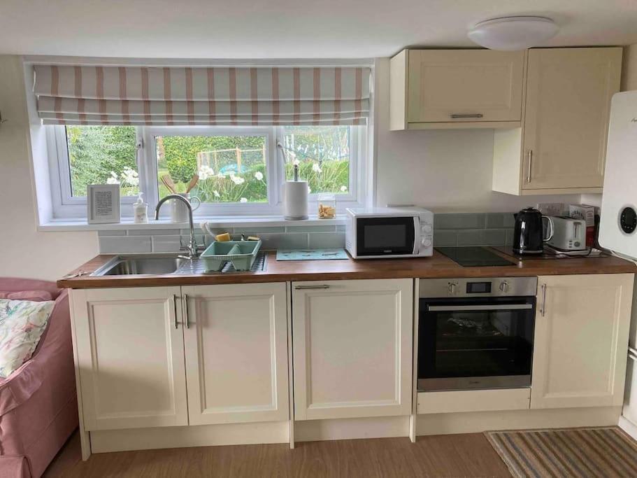 Oak Tree Cottage Uckfield Esterno foto